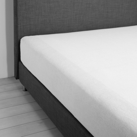 Mattress cover in stretch terry cloth